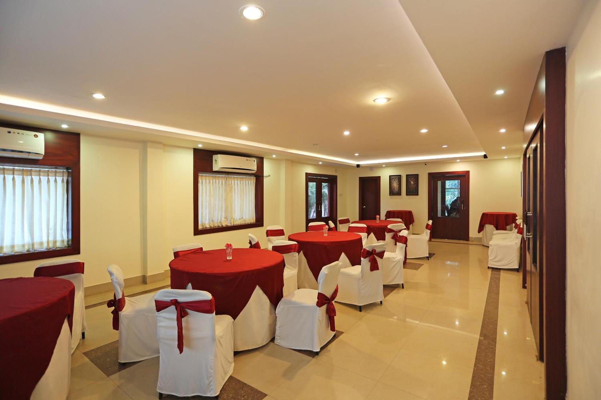 Oyo Stellar Resort Bhubaneswar Eksteriør bilde